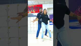 Laal bindi dance punjabisong newsong music song punjabi couplegoals couple damcefloor [upl. by Dnomde89]