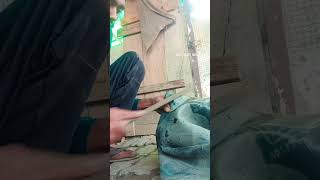 Truck ke tyre mein langot ka puncturetrending viralvideo DLSNews aajtak [upl. by Adnohser]