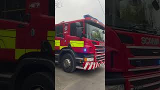 Redditch Fire Station turnout to suspected RTC ​⁠herefordworcesterfireandre2484 fireservice [upl. by Trutko]