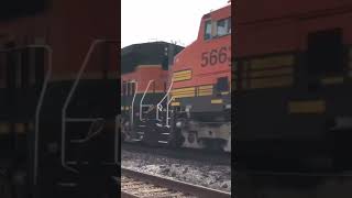 70mph Eastbound BNSF Z Train flies through La Plata MO railway railroad railfan [upl. by Juliana]