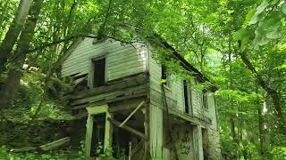 Exploring another abandoned house on the CampO Canal trail Williamsport Maryland [upl. by Stig]