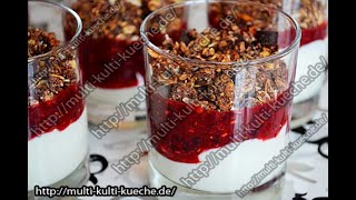 Frühstücksmüsli mit Joghurt Beeren Mix [upl. by Ayit13]