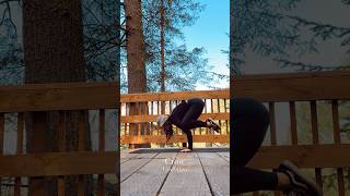 La posture du corbeau crowpose yoga yogainspiration yoganature [upl. by Imalda]