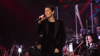 The Waves  Elisa Toffoli  Orchestra Arena di Verona  15092017 [upl. by Etnuad501]