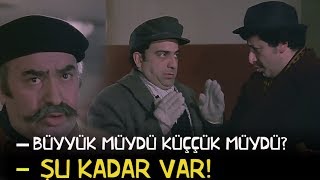 Nereye Bakıyor Bu Adamlar  Böyük müydü Küççük Müydü [upl. by Yatnohs267]