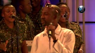 Rex Omar performs Didadadi at Akosua Agyapong at 25 concert [upl. by Namlas]