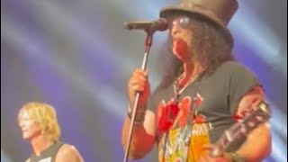 Slash introduces Duff McKagan Full [upl. by Einon354]