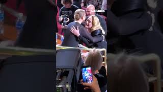 ¡Emotivo Adele rompe en llanto al ver a Céline Dion en su concierto [upl. by Ladnar]