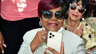 The quotU Name Itquot Challenge Controversy  Pastor Shirley Caesar [upl. by Sehguh]