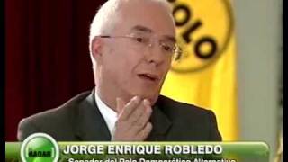 Entrevista al senador robledo en El Radar [upl. by Resarf]