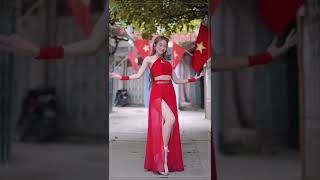 Gieo Quẻ TiktokĐào Lê Phương Hoa TiktokHoa HanassiTikok Dance [upl. by Ahsimin]