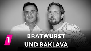 Bratwurst und Baklava im 1LIVE Fragenhagel  1LIVE [upl. by Giles965]