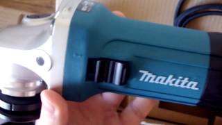 Makita GA5030R 2017 edition Unboxing and Start ⚙ [upl. by Ollopa]