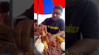 I Tried The Best Waakye Joint at Kwahu Mpraeso [upl. by Navannod]