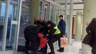 Interwencja Policji i OchronyAwantura w tesco [upl. by Airt]