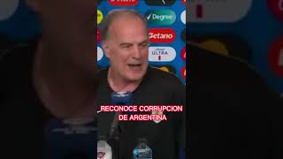 BIELSA ARREMETE CONTRA LA FIFA Y CORRUPCION EN ARGENTINA NO ACEPTA SANCION Y SE VUELVE LOCO [upl. by Aihsined]