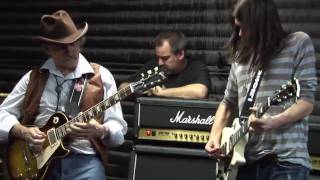 Dickey Betts Jams at Rock and Roll Fantasy Camp [upl. by Llenoil]