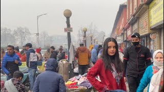 CHRISTMAS DAY OUT  EXPLORING KASHMIR  ARISTA MEHTA [upl. by Aivil859]