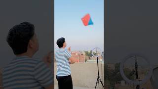 Kite 🪁 looting light 💡 main fasi hui patang loot li 😍kiteflying looter shorts [upl. by Nahn]