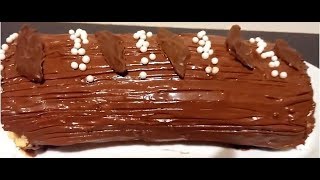 bûche chocolat fourrée a la crème au beurre pralinée un vrai délice [upl. by Trude]