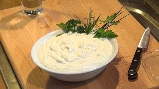 Fondue  Fonduesauce  KräuterKnoblauchDip  schnell gemacht [upl. by Nhoj]