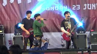 ESSAGARDEN ft Tama  Supernova ELLEGARDEN cover  Nihon no Matsuri 2024 [upl. by Raffo]