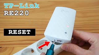 TPLink RE220 WiFi Extender Dual Band • Factory reset [upl. by Aehsel]