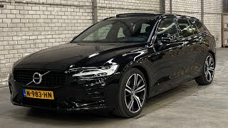 Volvo V60 B3 163PK RDesign  Onyx Black [upl. by Sherry718]