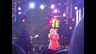 Kelly Clarkson  Blue Christmas  Live Rockefeller Center 2013 [upl. by Elene536]