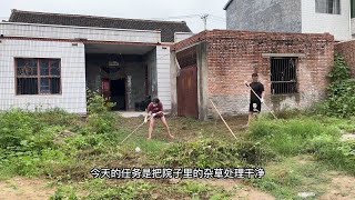 Renovating a decaying house in rural China  renovating the garden [upl. by Ytok]