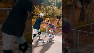 Descendo escada de patins pela primeira vez 😮🛼 patinação rollerskating patinadores [upl. by Novets]