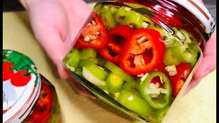 Вкуснейший маринованный ОСТРЫЙ ПЕРЕЦ без варки и стерилизации Обалденная закуска [upl. by Niroc]