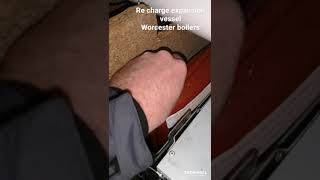 How to pump up  re charge the expansion vessel on Worcester Bosch greenstar boiler [upl. by Noraf]