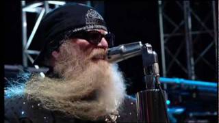 ZZ Top  Tush Live From Crossroads Guitar Festival 2004 [upl. by Hyacinth]