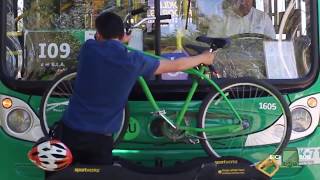 ¿Cómo colgar tu bicicleta en los buses del Transantiago [upl. by Ricardama283]