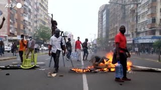 Mozambico almeno 30 morti nei disordini dopo le elezioni [upl. by Kcirdneked767]