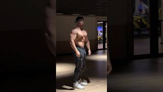 FISICO ACTUAL ANDONI 🕶️ fitness gym gymmotivation fitnessmotivation [upl. by Sirdi]