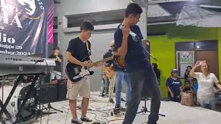 TipeX selamat jalan cover realstreet band [upl. by Averat]