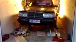 Mercedes 400E V8 NO EXHAUST sound check [upl. by Yeslrahc]