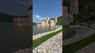 Fortezza di Golubac fortezza [upl. by Odrahcir]