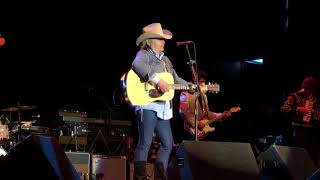 Dwight Yoakam  Streets of Bakersfield live [upl. by Ddahc]