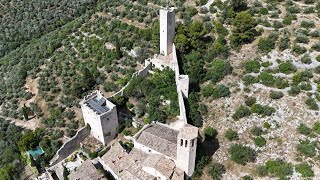 Castello di Pissignano  Rocca Lizori PG [upl. by Hairam]