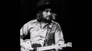 WAYLON JENNINGS LIVE ALBANY PALACE THEATRE ALBANY NY JUNE 10 1983 [upl. by Aneerb]