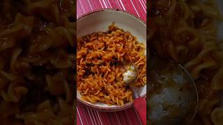 Kettle pe pasta 😘hostellife likeforlikes follow viralvideo subscribe bollywood nursingschool [upl. by Ebehp]