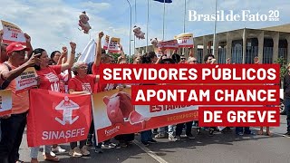 Após proposta de reajuste salarial de 1 em 2024 servidores públicos apontam possibilidade de greve [upl. by Suiramed635]