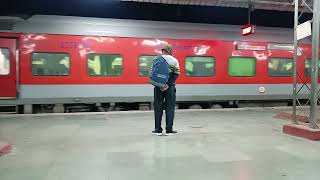 Krishak Express 15007 at Gonda Junction Railway station [upl. by Eiram271]