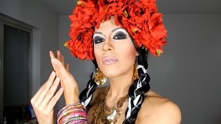 Lila Downs  Transformacion Maquillaje [upl. by Idnaj]