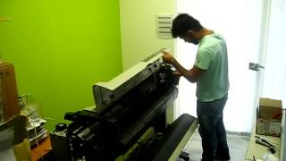 Plotter HP DesignJet 500 [upl. by Okramed]