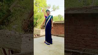 Ku aage pichhe dolte ho bhawro ki tarah dance funny dance song music [upl. by Sibylla]