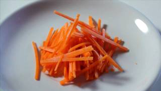 KNIFE SKILLS HOW TO JULIENNE CARROTS [upl. by Arbmat]